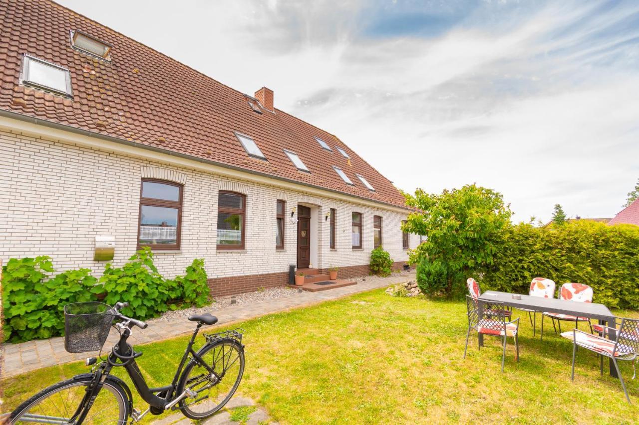 Ferienwohnung Hummelhus Elmenhorst エルメンホルスト エクステリア 写真